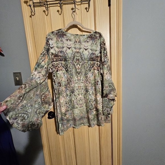 NWT - Picture 2 of 5